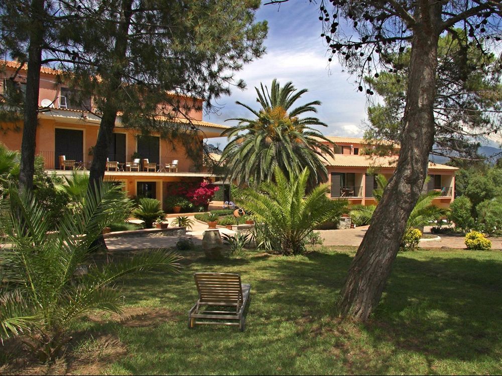 Hotel Castel D'Orcino Calcatoggio  Buitenkant foto